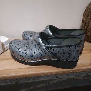 Dansko Gray Leopard Print Mules